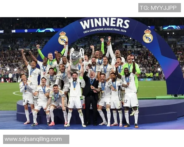 纵览世界足坛巨星风采全面记录辉煌生涯与经典瞬间